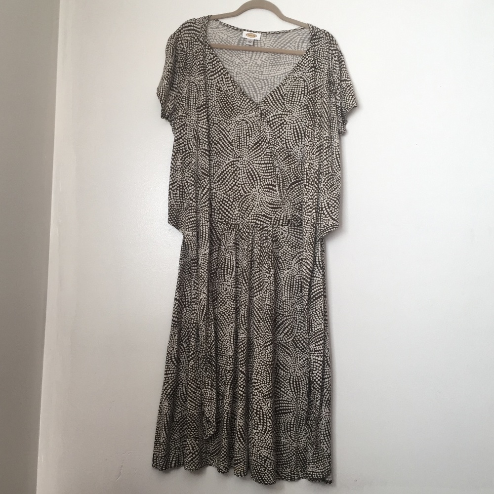 TALBOTS army green white dots nature design short sleeve front wrap dress Size L